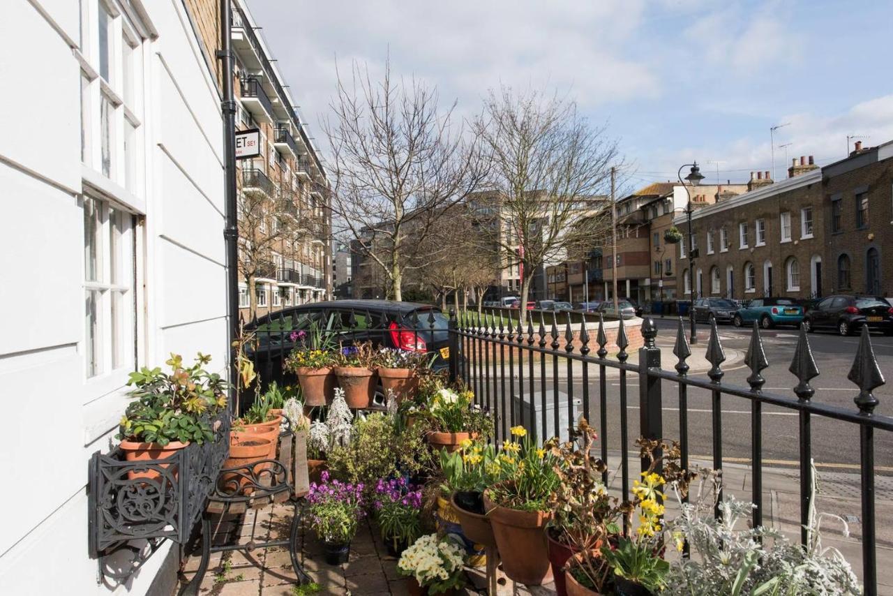 Lovely 2 Bedroom Family Near Tower Bridge Hébergement de vacances *