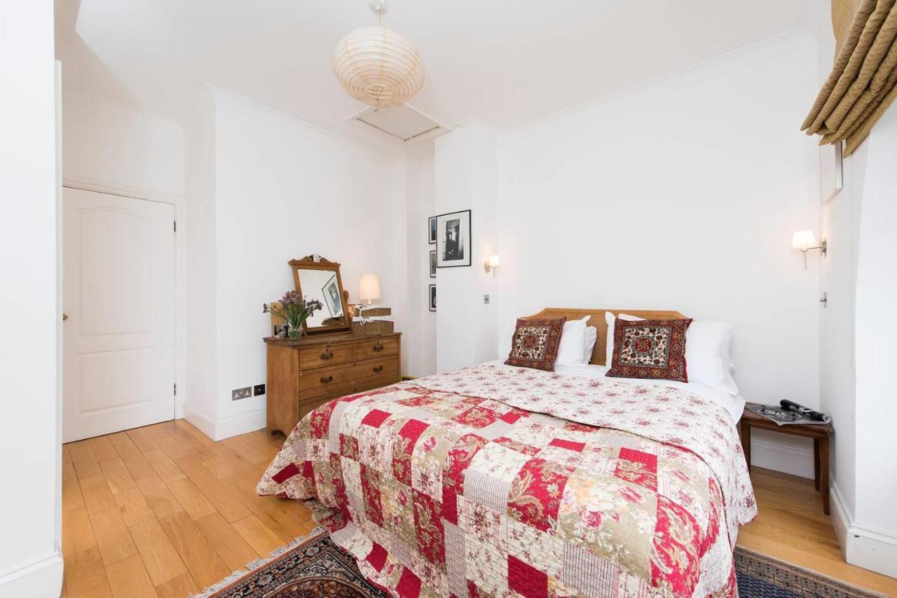 Lovely 2 Bedroom Family Near Tower Bridge Hébergement de vacances *